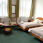 Broadway 3* Budapest