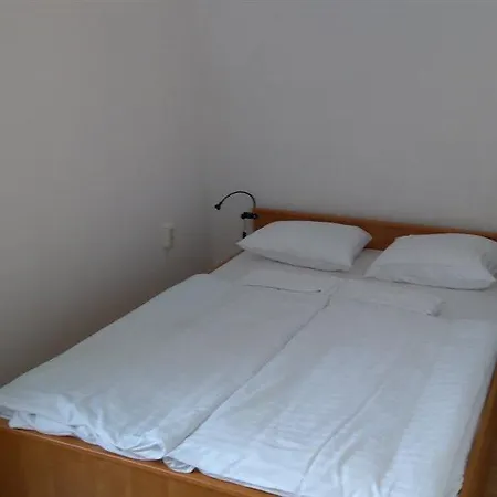 Casa de hóspedes Broadway 3*