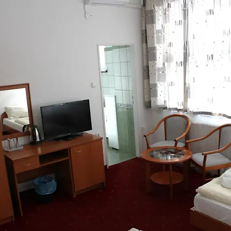 Pensión Broadway 3*