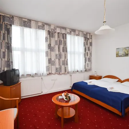 Guest house Broadway 3*