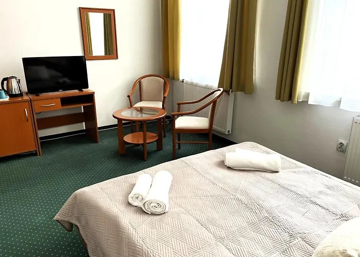 Broadway בית הארחה 3*