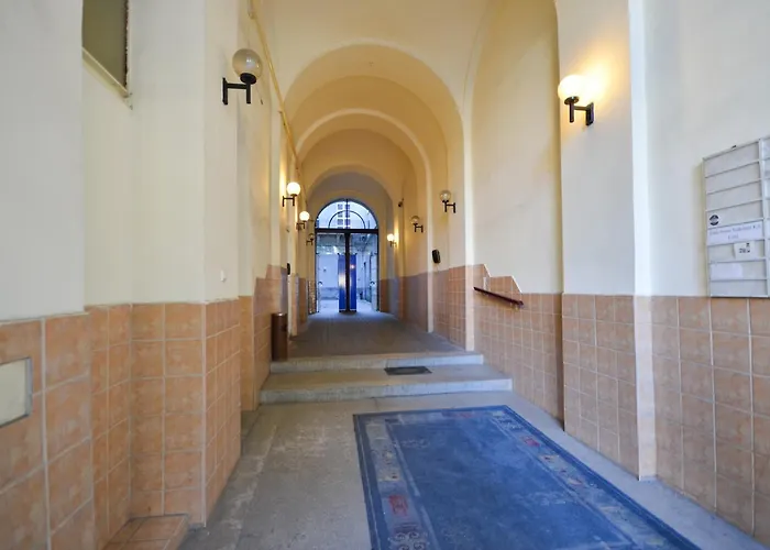 בית הארחה Broadway