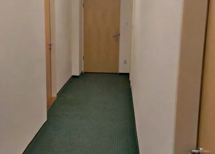 Broadway בית הארחה בודפשט