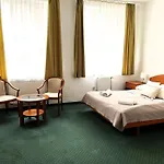 Broadway 3* בודפשט